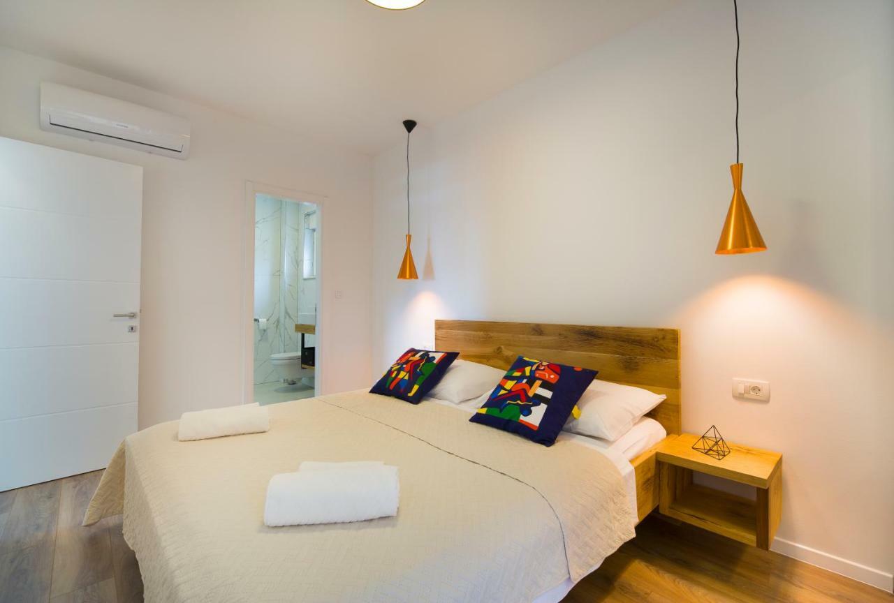 Guest House Bulli Donji Seget Extérieur photo